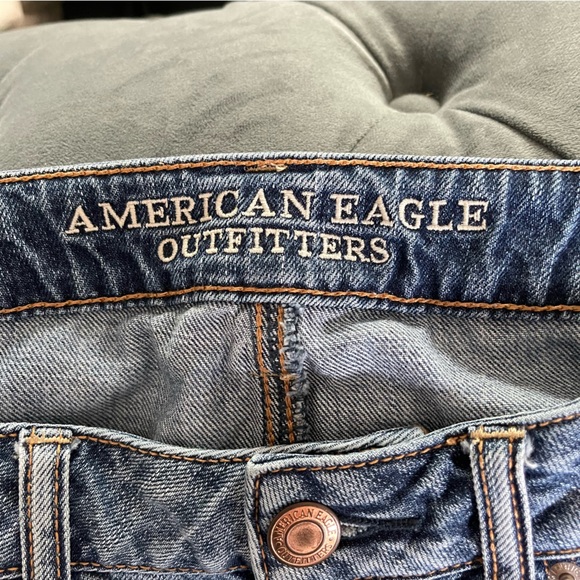 American Eagle Jeans - Boy Crop - Size 2 - Picture 4 of 5